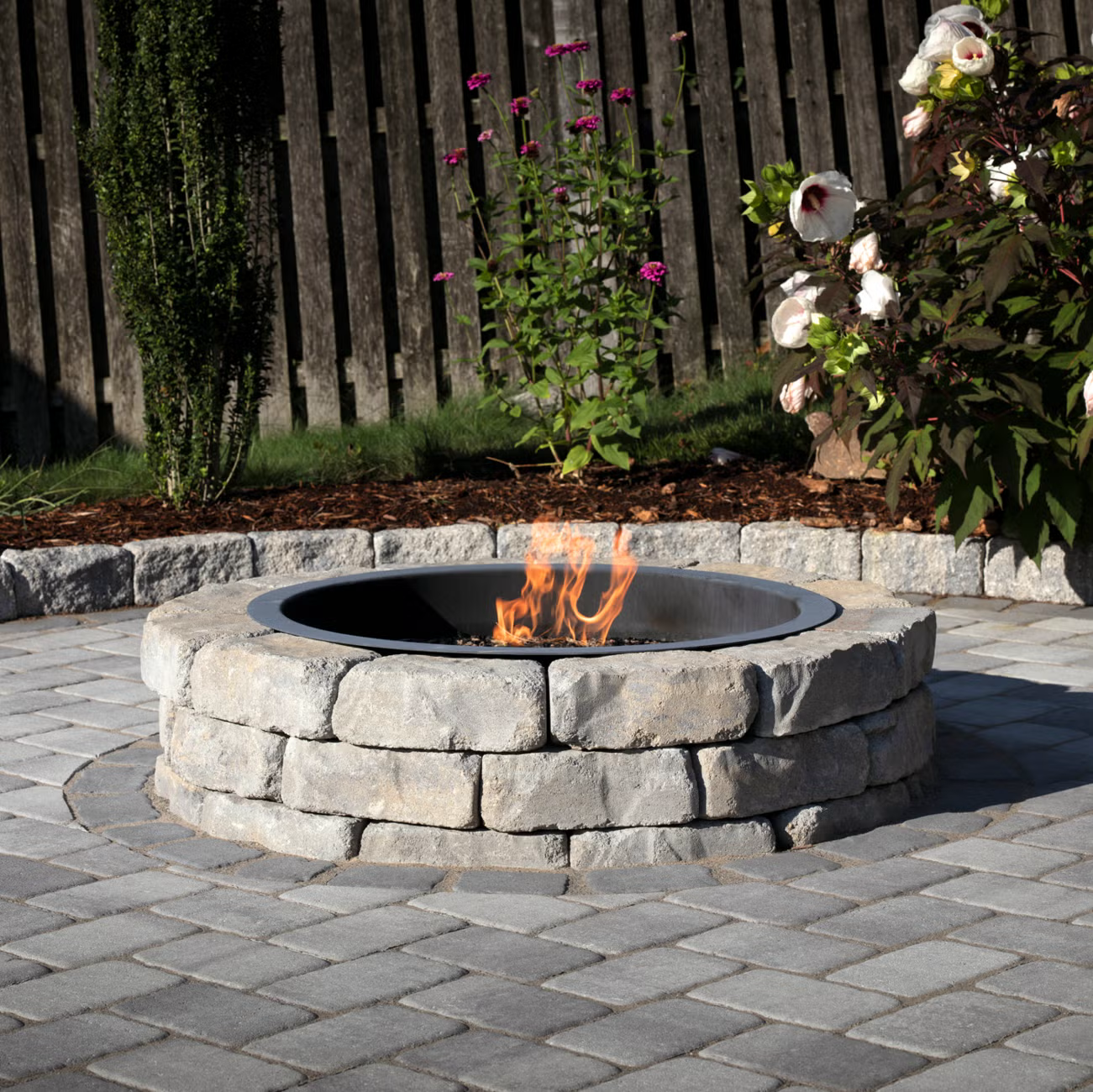 Belgard Flagstone Fire Pit Kit (Ashland)