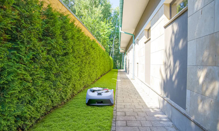 NAVIMOW i105N Robotic Mower up to 0.125 acre