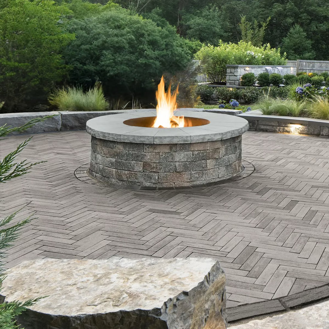 Techo Valencia Fire Pit [no sleeve] | Champlain Grey
