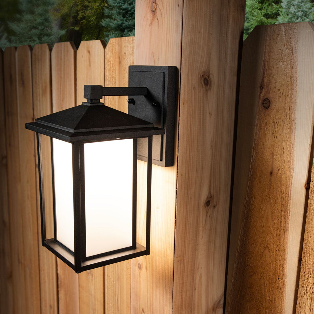 Modern Sconce - 6 Watts | Bronze | Black