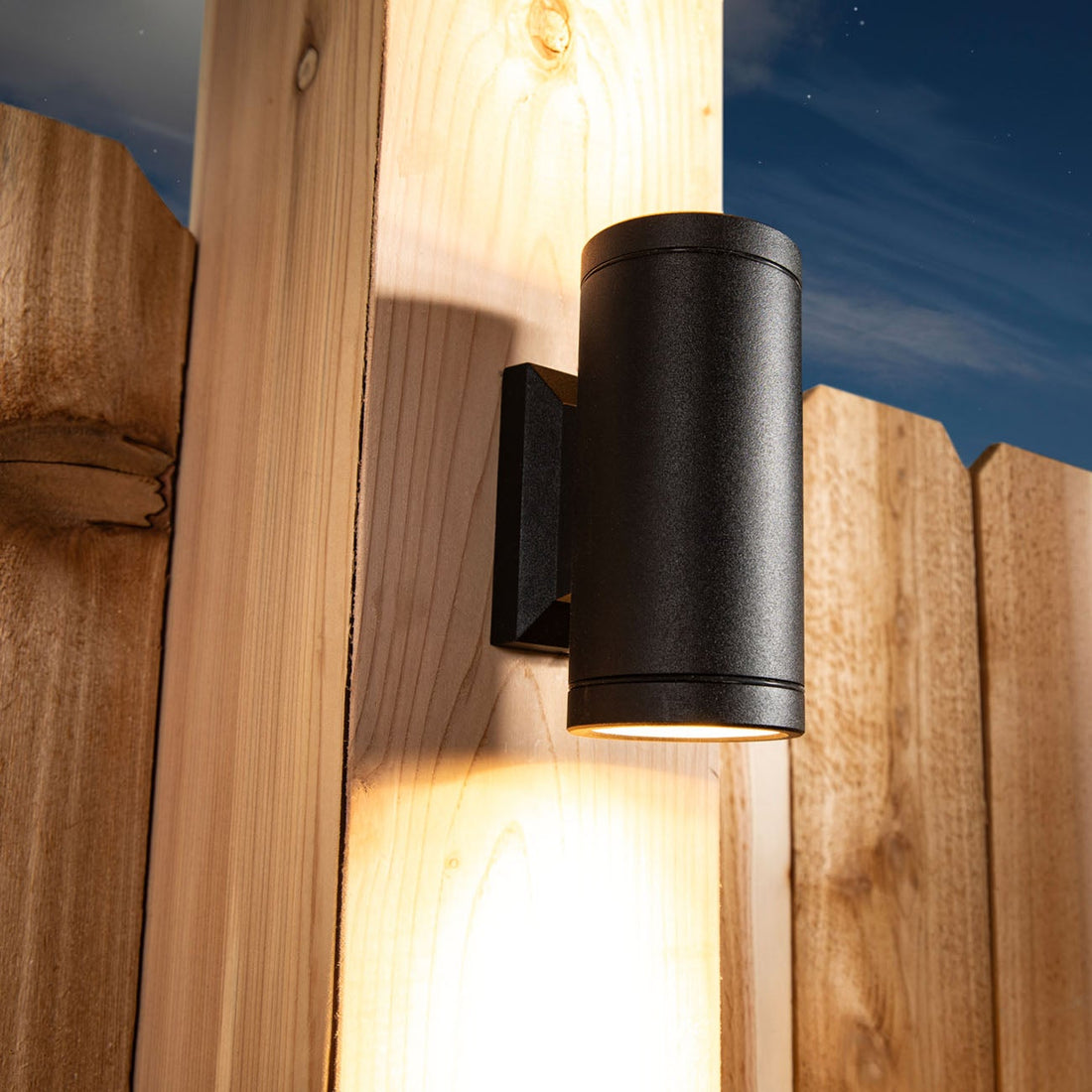 Up and Down Sconce - 10 Watts | Bronze | Black