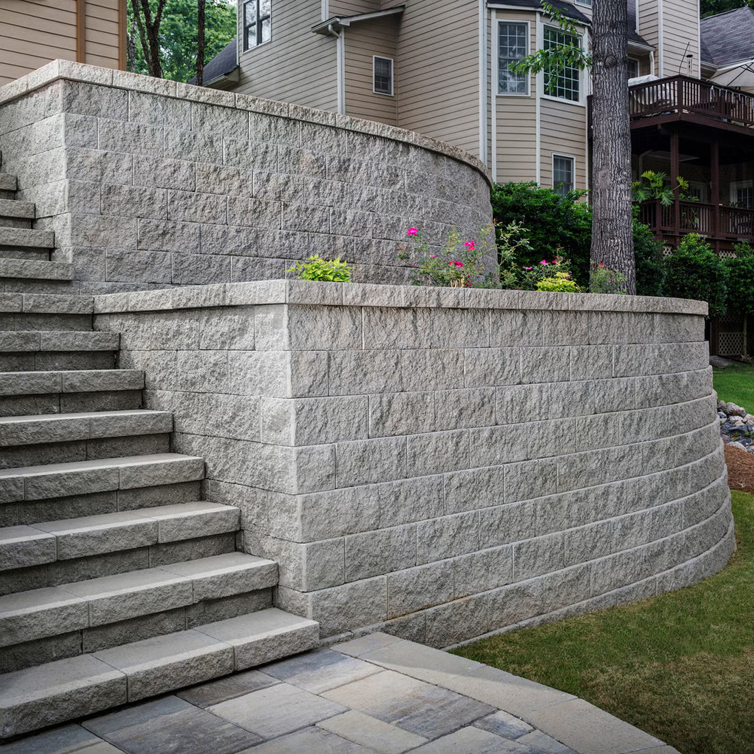 Belgard Diamond Pro Corner | Grey | Sold by Layer or Pallet
