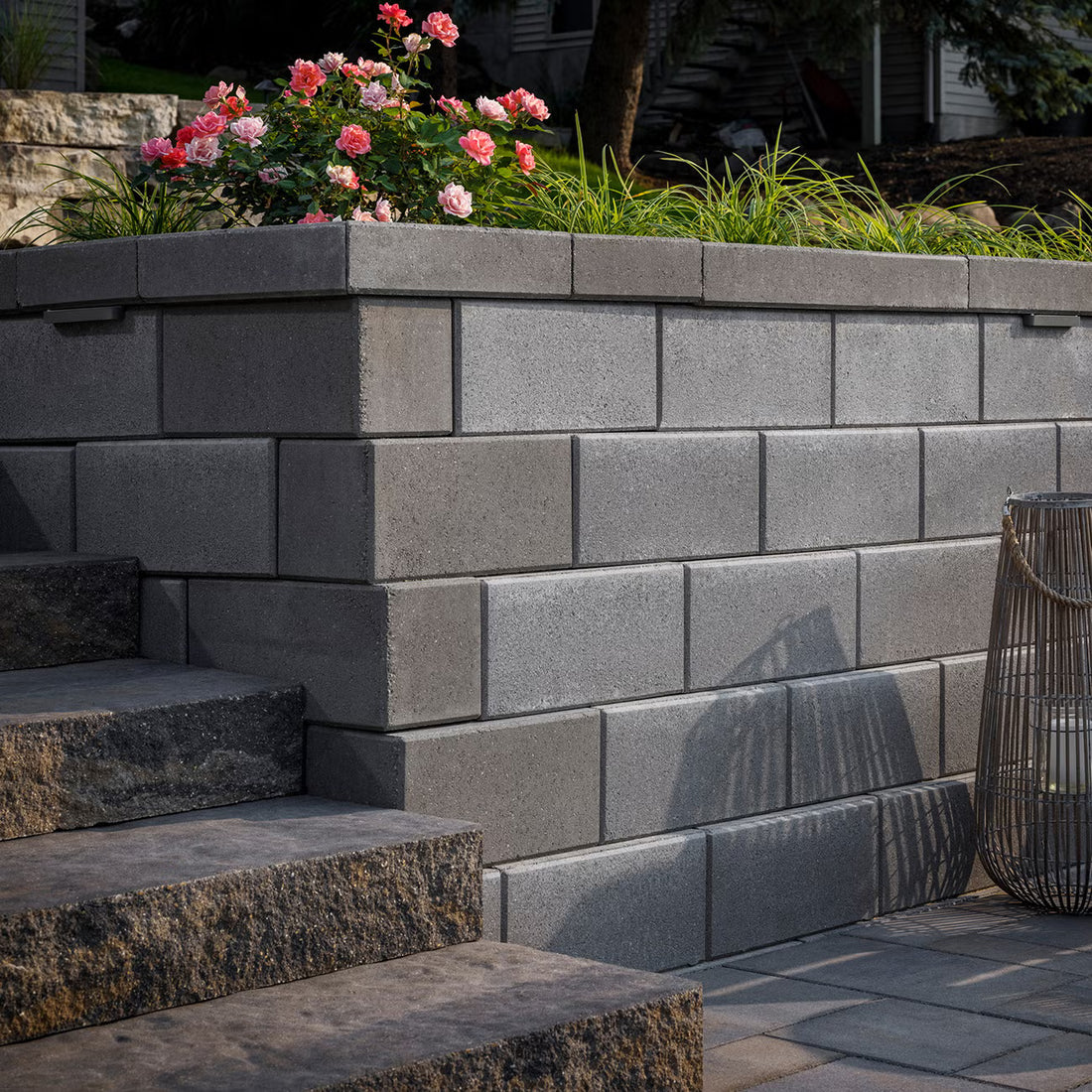 Belgard Diamond Pro Corner Smooth | Harbour Gray | Sold by Layer or Pallet
