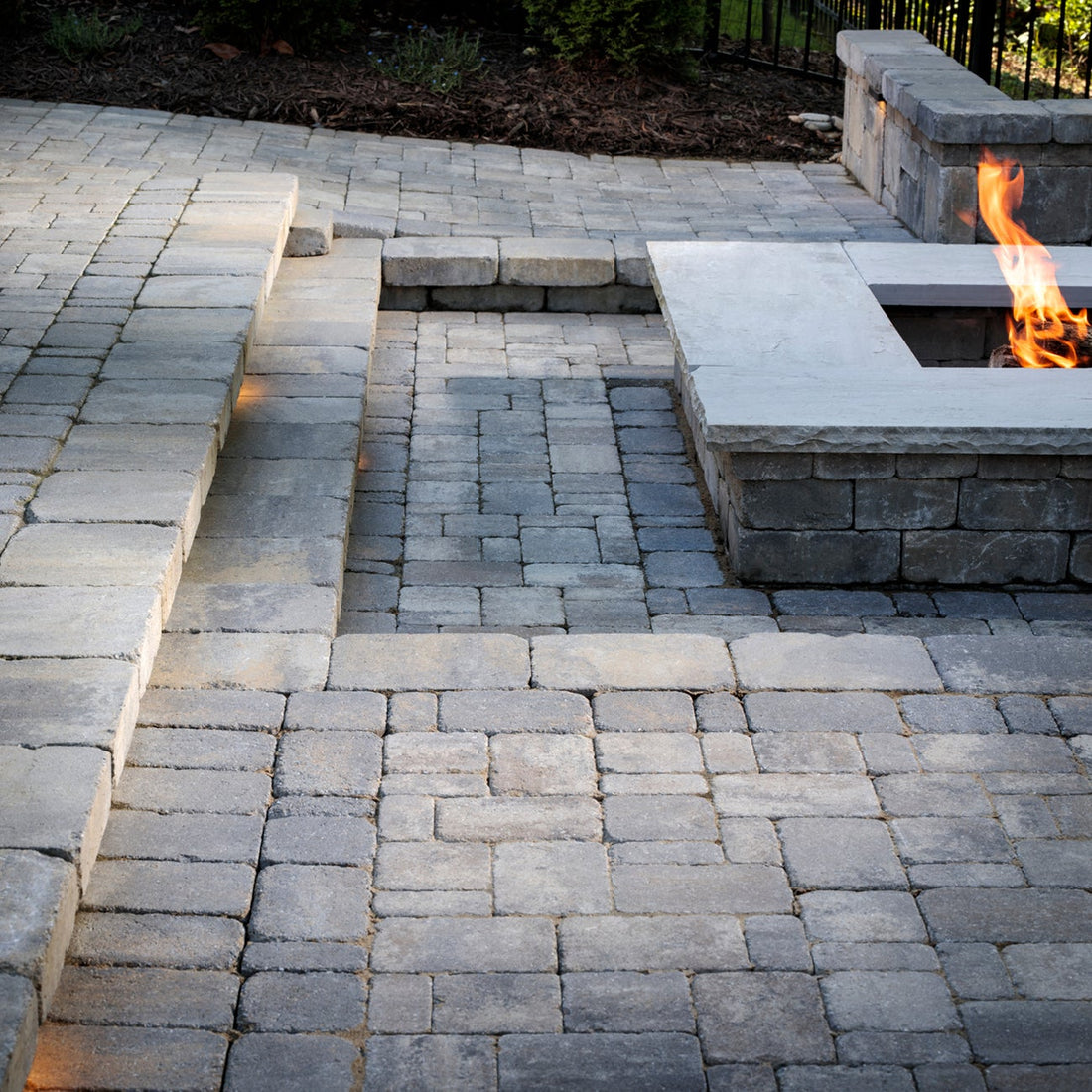 Belgard Dublin Cobble 3pc. Arctic | Sold by Pallet or Layer
