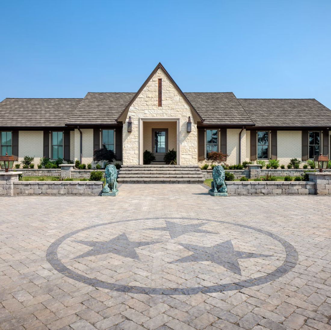 Belgard Mega Stone | Fossil | Sold by Layer or Pallet