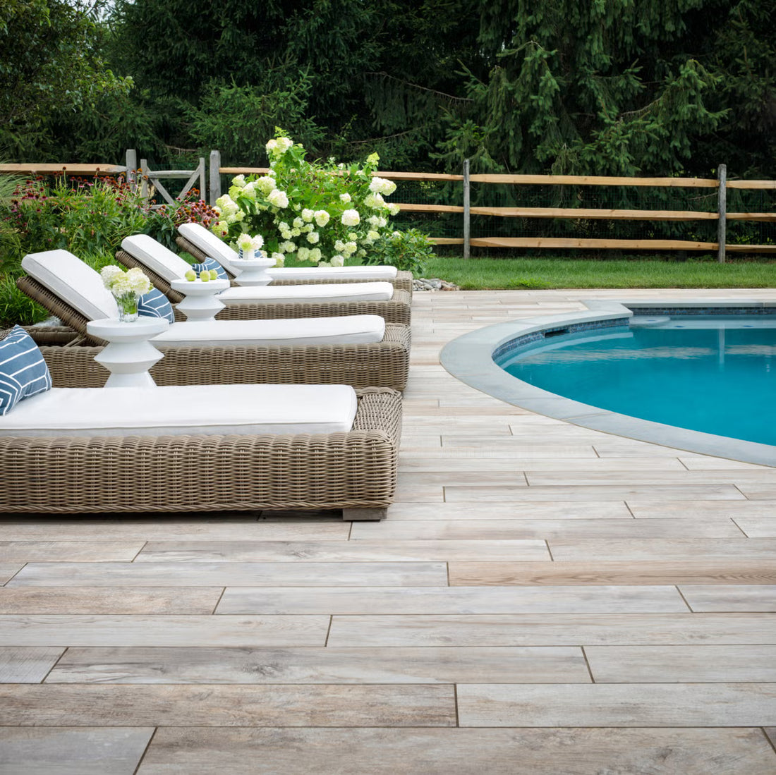 Belgard Noon | Daylight | Sold by Box or Pallet