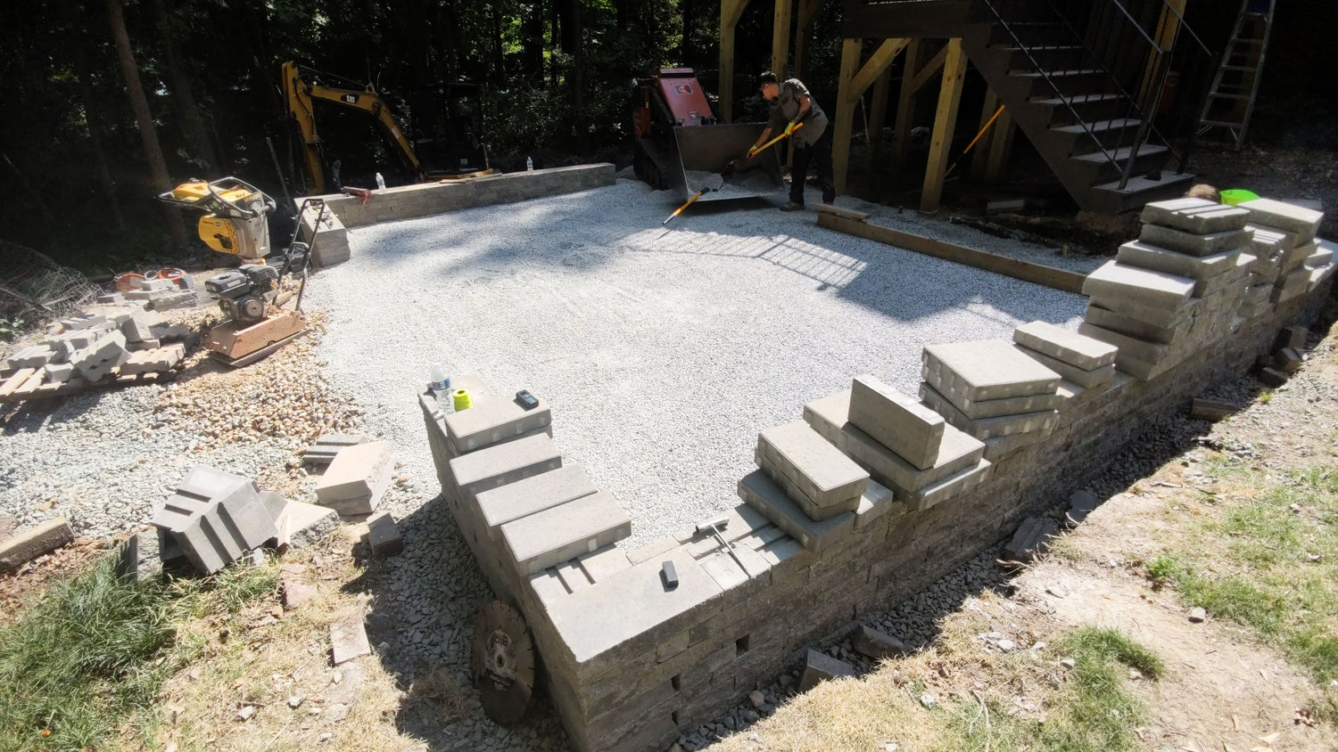 BOSS ACADEMY Training Event – PAVER INSTALLATION