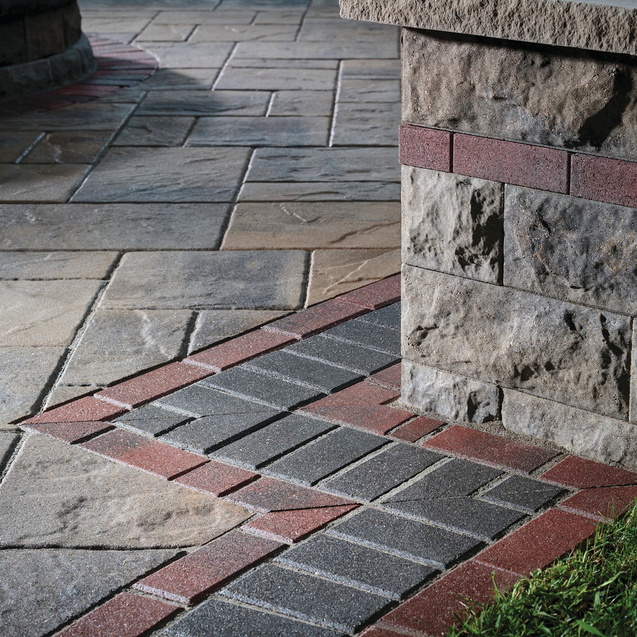 Belgard Holland Stone Pavers 4x8 Slate | Sold by Layer or Pallet