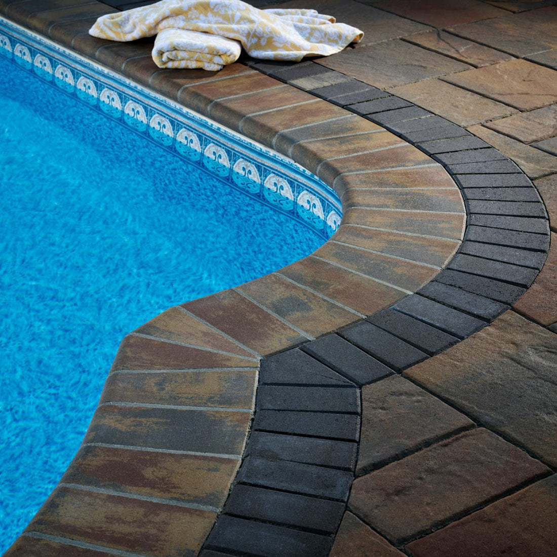 Belgard Holland Stone Pavers 4x8 Slate | Sold by Layer or Pallet