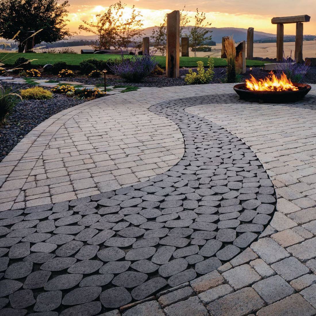 Belgard Belgian Cobble Pavers – Midnight Color | Sold by Layer or Pallet