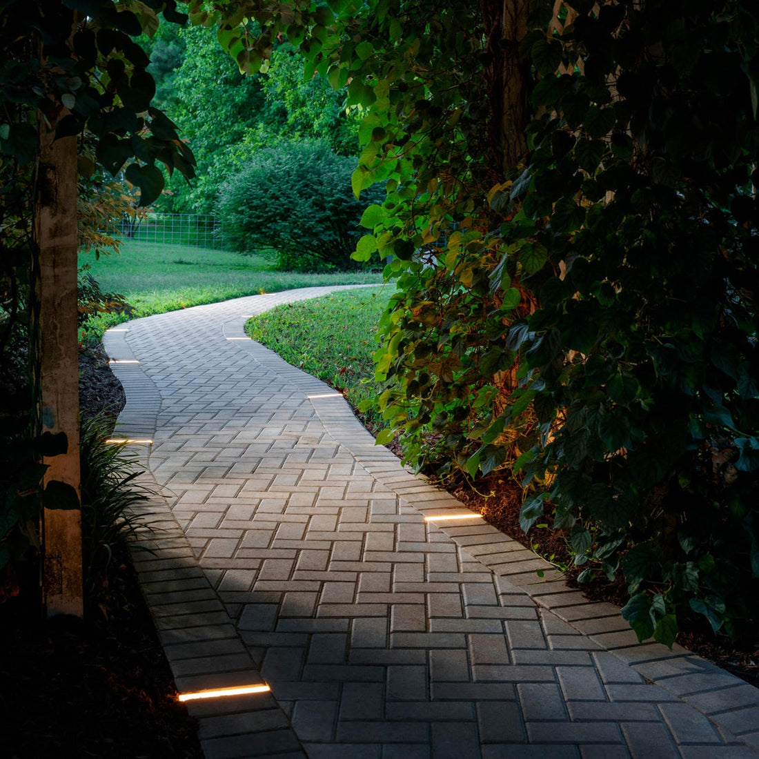 Paver Light | Warm White | Size 6” | Size 8” | Size 9”